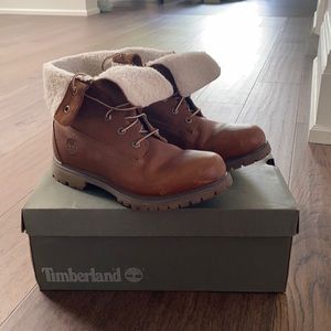 Women’s Authentic Teddy Fleece Timberlands
